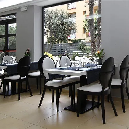 Summer Hotel 4*