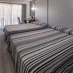 Hotel Summer